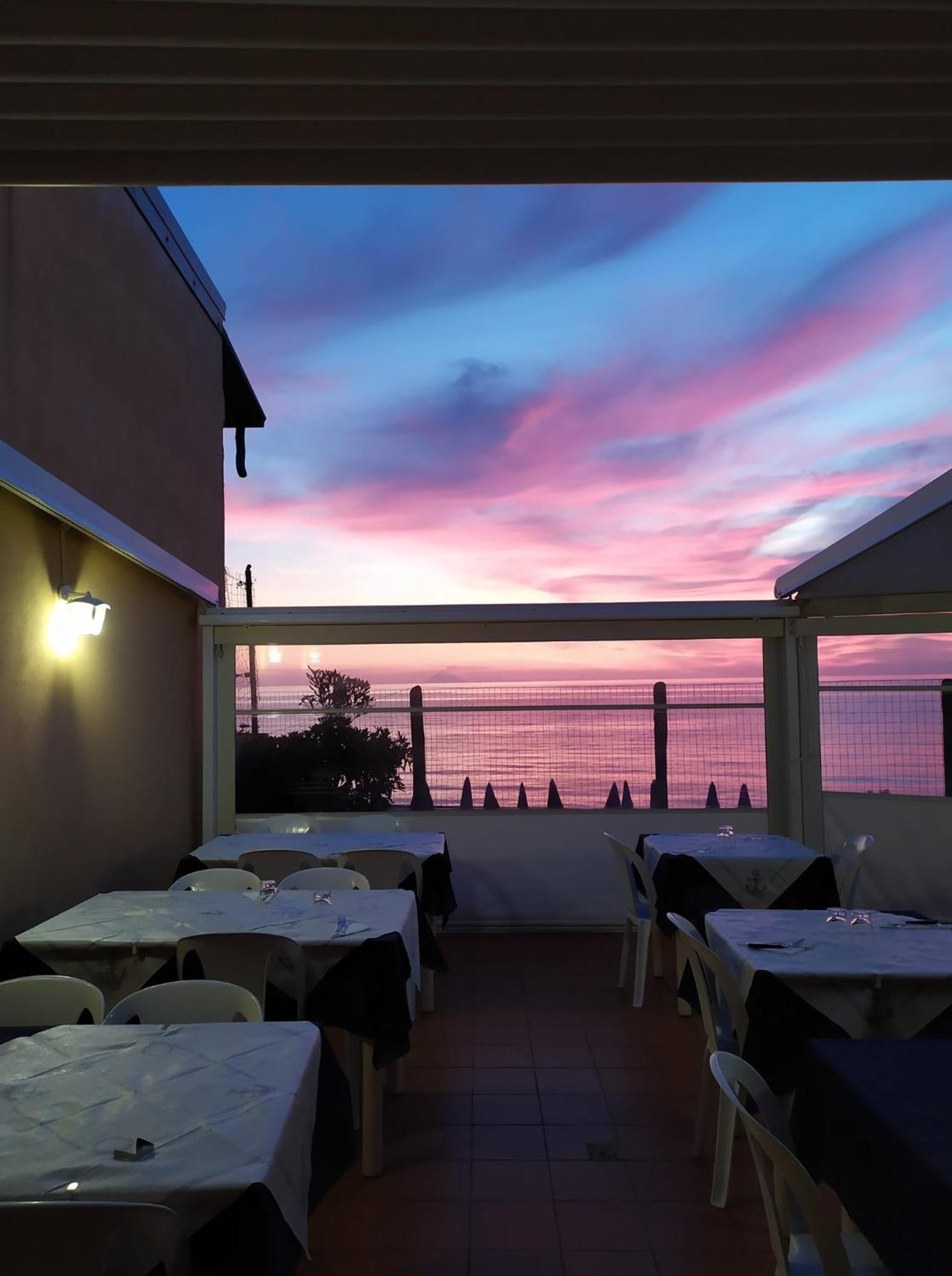 Residence Il Turistico Zambrone Ngoại thất bức ảnh